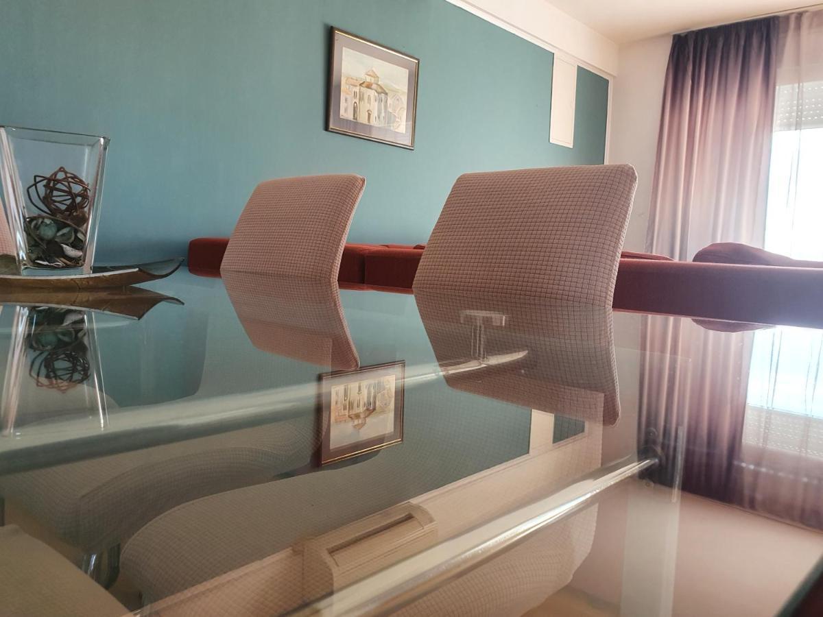Cozy Two-Bedroom Apartment Zadar Exterior foto