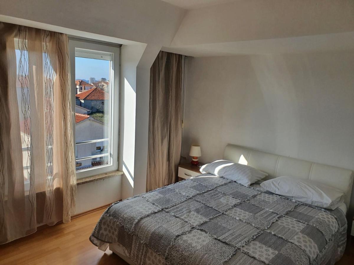 Cozy Two-Bedroom Apartment Zadar Exterior foto